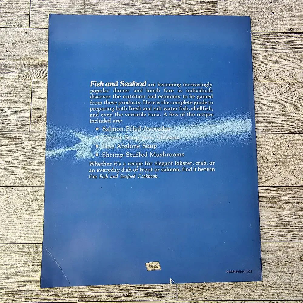 Fish and Seafood Cookbook‎ Patricia Hansen 1979 Ideals Softcover